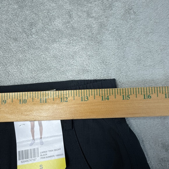 Tilley Women's S Trek Skort Black H0566 - Picture 3 of 7